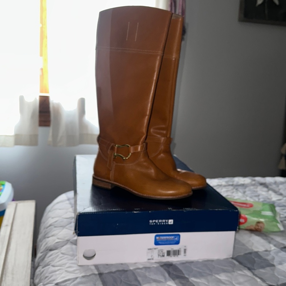 New Sperry Sable Tan Boots